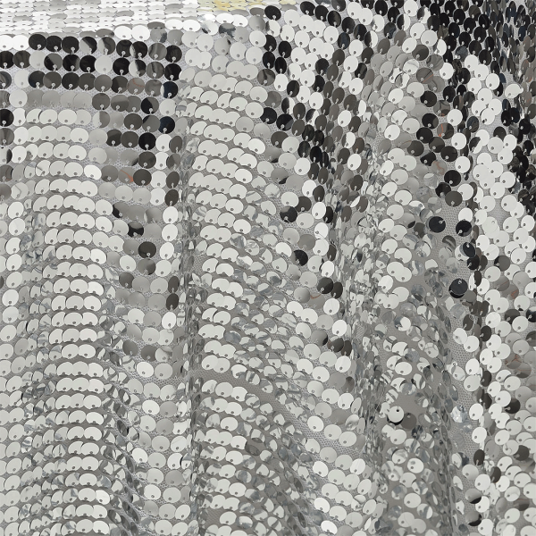 Metallic Large Circle Sequined Tablecloth - Silver